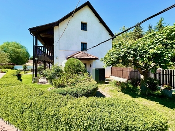 Prodej domu 460 m², Přelíc