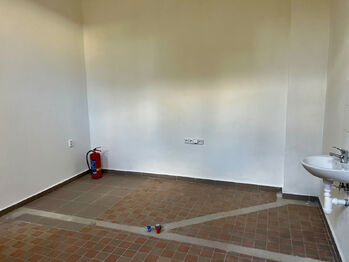 Pronájem obchodních prostor 40 m², Zruč nad Sázavou