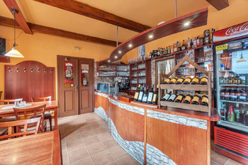 Pronájem restaurace 340 m², Hořice