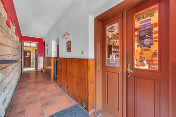 Pronájem restaurace 340 m², Hořice