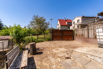 Navazující pozemek - Prodej domu 127 m², Mnichovo Hradiště