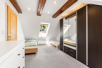 Pokoj - Prodej domu 127 m², Mnichovo Hradiště