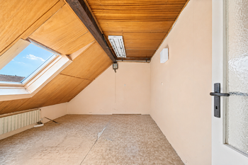 Pokoj 3 v patře - Prodej domu 135 m², Kostice