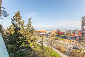 Prodej bytu 3+kk v osobním vlastnictví 77 m², Praha 9 - Prosek