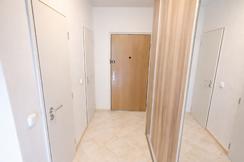 Pronájem bytu 2+kk v osobním vlastnictví 45 m², Praha 8 - Kobylisy