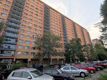 Pronájem bytu 2+kk v osobním vlastnictví 45 m², Praha 8 - Kobylisy