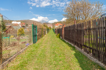 Prodej pozemku 522 m², Lom