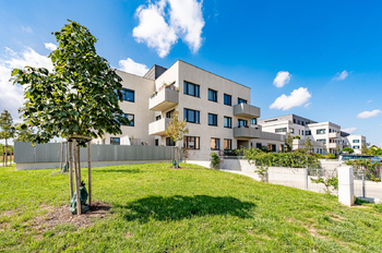 Prodej bytu 3+kk v osobním vlastnictví 80 m², Horoměřice