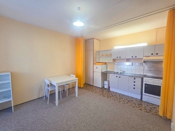 Pronájem bytu 2+kk v družstevním vlastnictví 42 m², České Budějovice