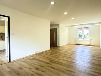 Prodej domu 152 m², Dobroměřice