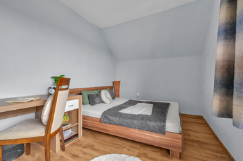 Prodej domu 214 m², Slapy
