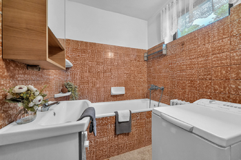 Prodej domu 214 m², Slapy