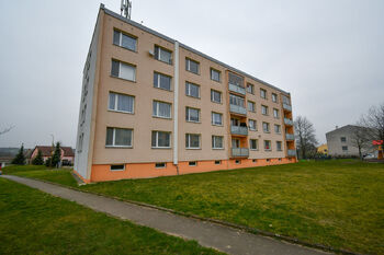 Pronájem bytu 2+kk v osobním vlastnictví 37 m², Hoštka