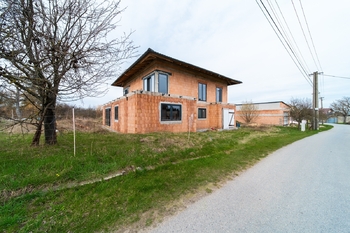 Prodej domu 228 m², Krhov