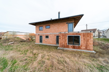 Prodej domu 228 m², Krhov