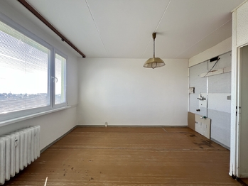 Prodej bytu 1+1 v osobním vlastnictví 33 m², Chomutov