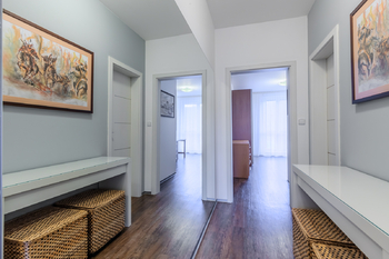 chodba - Prodej bytu 3+kk v osobním vlastnictví 110 m², Praha 4 - Kunratice