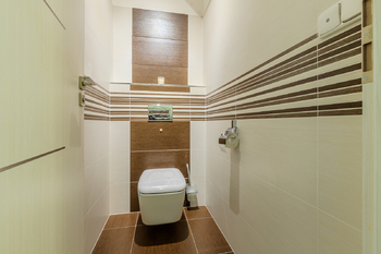 wc - Prodej bytu 3+kk v osobním vlastnictví 110 m², Praha 4 - Kunratice