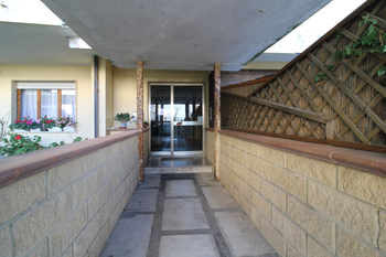 vchod do bytového domu - Prodej bytu 4+kk v osobním vlastnictví 82 m², Francavilla al Mare