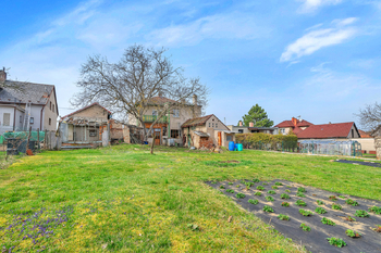 pohled ze zahrady - Prodej domu 130 m², Tupadly