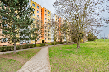 Prodej bytu 2+kk v osobním vlastnictví 41 m², Praha 4 - Modřany