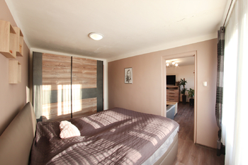 2 NP - Prodej domu 140 m², Karviná