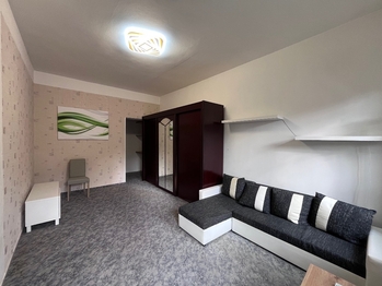 Prodej bytu 1+1 v osobním vlastnictví 47 m², Kozolupy