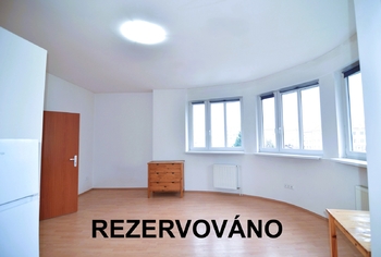 Pronájem bytu 1+kk v osobním vlastnictví 23 m², Praha 4 - Braník