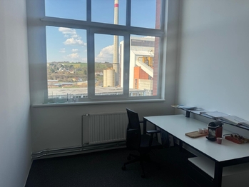 Pronájem kancelářských prostor 23 m², Zlín