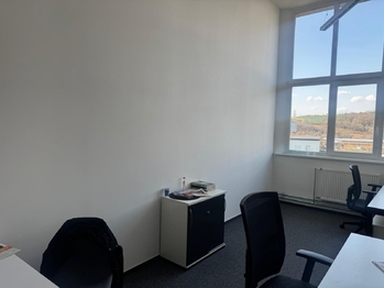 Pronájem kancelářských prostor 23 m², Zlín