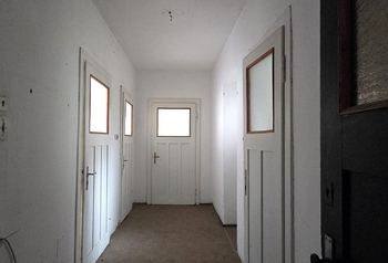 chodba  - Prodej nájemního domu 480 m², Vejprty
