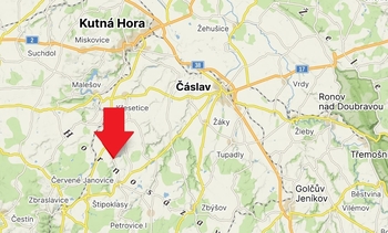 Prodej pozemku 22505 m², Úmonín