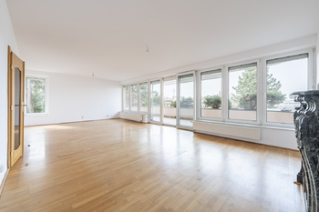 Prodej bytu 5+1 v osobním vlastnictví 150 m², Zlín