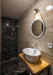 Lucie Krechterová I +420 721 415 122 I lucie.krechterova@remax.cz - Prodej chaty / chalupy 80 m², Ostrava