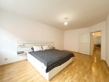 Pronájem bytu 3+kk v osobním vlastnictví 101 m², Praha 7 - Holešovice