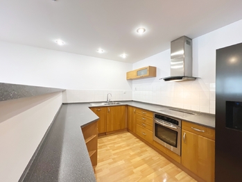 Pronájem bytu 3+kk v osobním vlastnictví 101 m², Praha 7 - Holešovice