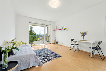 Obývací pokoj - Prodej bytu 2+kk v osobním vlastnictví 55 m², Praha 9 - Letňany 