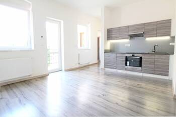 Pronájem bytu 3+kk v osobním vlastnictví 60 m², Kladno