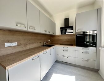 Prodej bytu 2+1 v osobním vlastnictví 51 m², Praha 6 - Vokovice