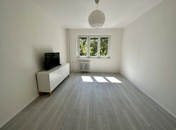 Prodej bytu 2+1 v osobním vlastnictví 51 m², Praha 6 - Vokovice