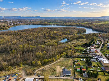 Prodej pozemku 838 m², Košťany
