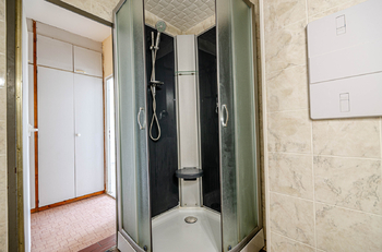 Prodej bytu 1+1 v osobním vlastnictví 32 m², Praha 5 - Hlubočepy