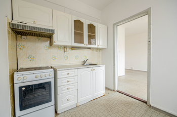 Prodej bytu 1+1 v osobním vlastnictví 32 m², Praha 5 - Hlubočepy