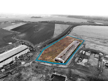 Prodej pozemku 9053 m², Přelouč