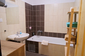 Pronájem bytu 1+kk v osobním vlastnictví 48 m², Hradec Králové