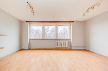 Pronájem bytu 1+kk v osobním vlastnictví 35 m², Praha 8 - Bohnice