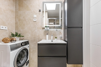 Pronájem bytu 2+kk v osobním vlastnictví 44 m², Praha 8 - Bohnice