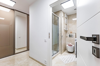 Pronájem bytu 2+kk v osobním vlastnictví 44 m², Praha 8 - Bohnice