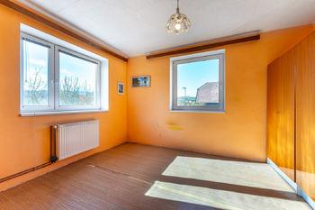 1.NP - Prodej domu 147 m², Hudlice