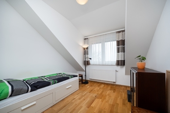 Prodej domu 216 m², Praha 6 - Veleslavín